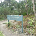 Sign to Jennifer Street boardwalk, near Botany Bay National Park