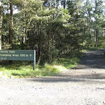 Turn off to Devils Hole camping ground