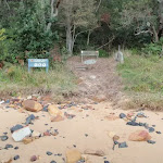 Bottom of Patonga Track
